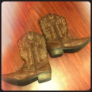 Stevie’s Kids Brown Cowboy Steve Madden Boots Sz 4